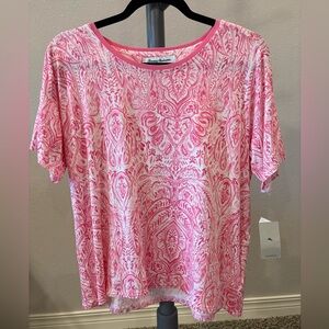 Tommy Bahama NWT Women’s Super Soft Pink and White Shirt Size Small